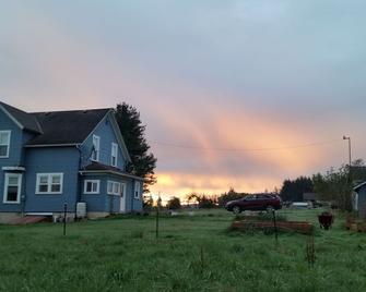 Charming B&B in Snohomish - Snohomish - Outdoors view