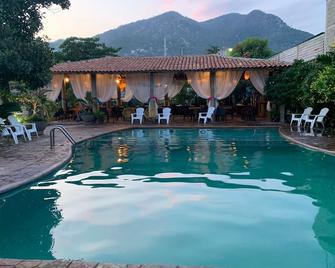 Hotel Acapulco Club Diamante - Acapulco - Pool