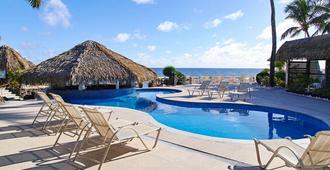 Club Raro Resort - Rarotonga - Svømmebasseng
