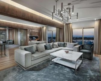 Steigenberger Nile Palace Luxor Hotel & Convention Center - Luxor - Lounge