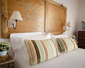 Dimora Dell'Erbe Rooms - Montepulciano - Makuuhuone