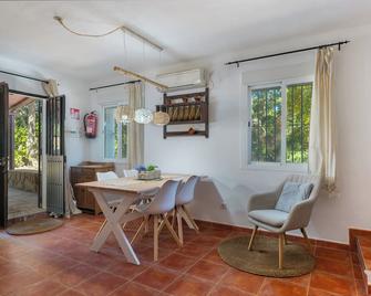 Villa Rural Las Nubes - Cortegana - Dining room