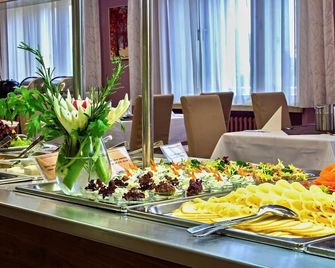 Hotel DAP - פראג - בופה