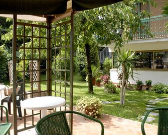 Aurora Garden - Roma - Patio