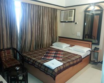 Hotel Inder Inn - Jodhpur - Bedroom