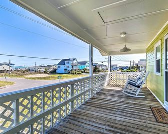 Quaint Sand Dollar Sandbar - Walk to Beach! - Topsail Beach - Balcón