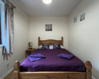 River View Apartment - Elgin - Bedroom