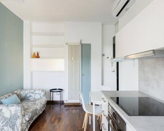 Relstay - Washington Street - Milan - Salon