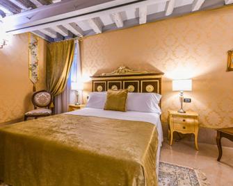 Ai Cherubini - Venice - Bedroom