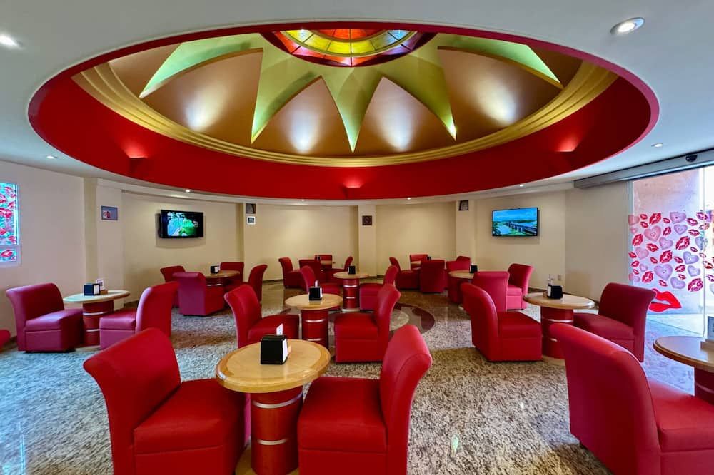 Hotel & Villas Plaza del Rey - Solo Adultos - מקסיקו סיטי - טרקלין