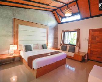 Panwana Resort - Rayong - Bedroom