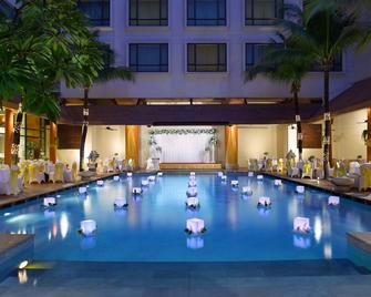 PARKROYAL Saigon - Ho Chi Minh City - Pool