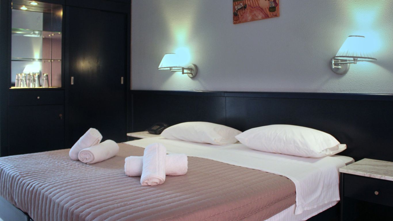 Skion Palace Beach Hotel