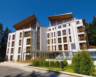 Radina's Way Hotel - Borovets - Edificio