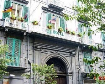 Hotel Des Artistes - Napoli - Rakennus