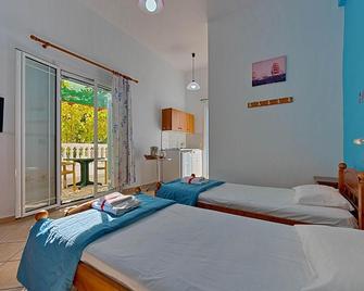 Mikro Nisi Studios - Agios Nikolaos