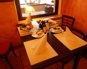 Hotel Rheinecker Hof - Leutesdorf - Їдальня
