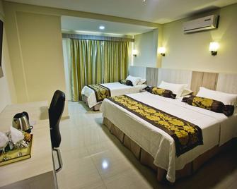 Megal Suites Hotel - Ciudad del Este - Bedroom