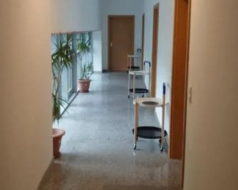 Maxim Apartments Mainz - Mainz - Flur