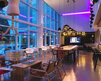 Moxy Milan Malpensa Airport - Somma Lombardo - Restaurant