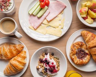 Staybridge Suites Birmingham By IHG - Μπέρμιγχαμ - Εστιατόριο