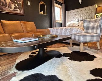 River View, Red River Carriage House - Shreveport