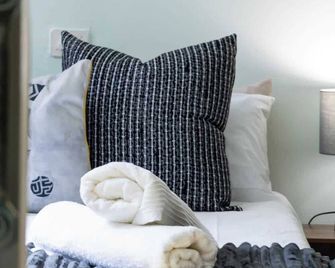 Funky Pet Friendly, 2-Bedroom Escape, Bo-Kaap - Kapkaupunki - Huoneen palvelut