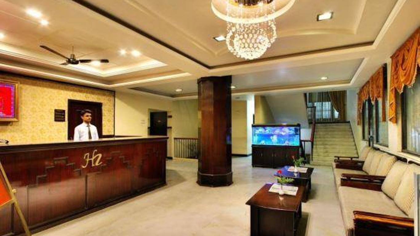 Hotel Heritage Inn