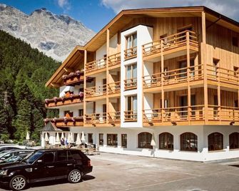 Hotel Gertraud - Solda - Gebäude