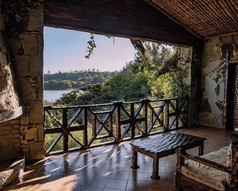Kuriftu Resort & Spa Bishoftu - Bishoftu - Balcony