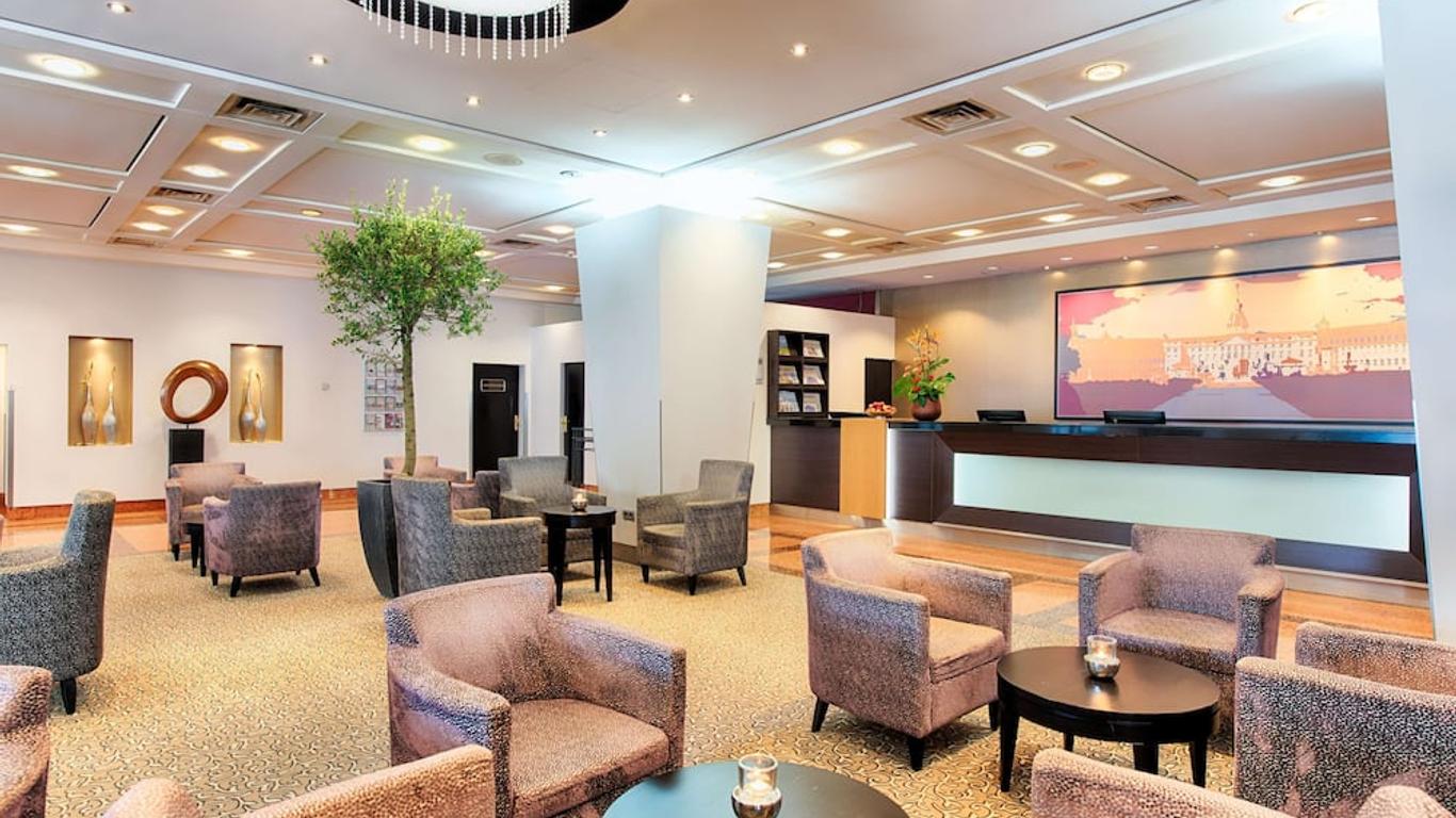 The Q - Quadro City Hotel