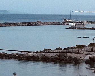 Fotakis Home - Comfortable newbuilt 2 Bedroom Home, 20 meters from the sea - Kos
