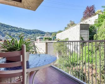 1 bedroom stunning apartment in Genova - Génova - Balcón