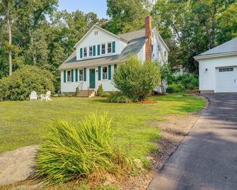 2 Mi to Dtwn: 2-Acre Retreat w/ Large Yard! - Madison - Budova