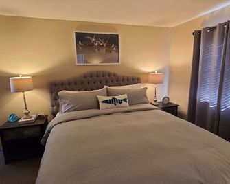 Dog Lover's Paradise in Pismo Beach - Pismo Beach - Schlafzimmer