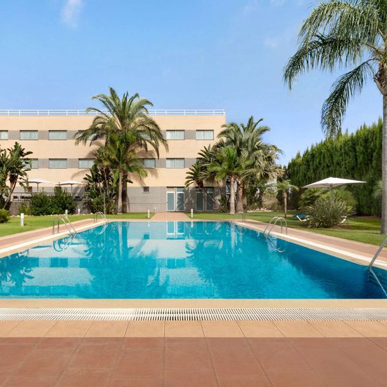Ramada by Wyndham Valencia Almussafes image 1