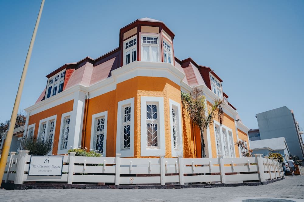 فيلا مارجريتا - سواكوبموند - مبنى