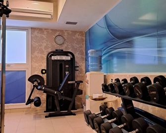 Holiday Inn Express Rosario By IHG - רוזאריו - חדר כושר