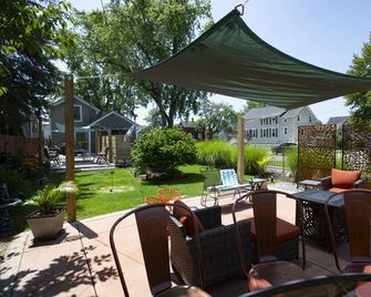 Perfect downtown location - Grand Haven - Innenhof