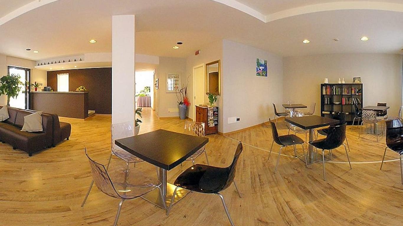 Hotel Bacco Rooms and Breakfast