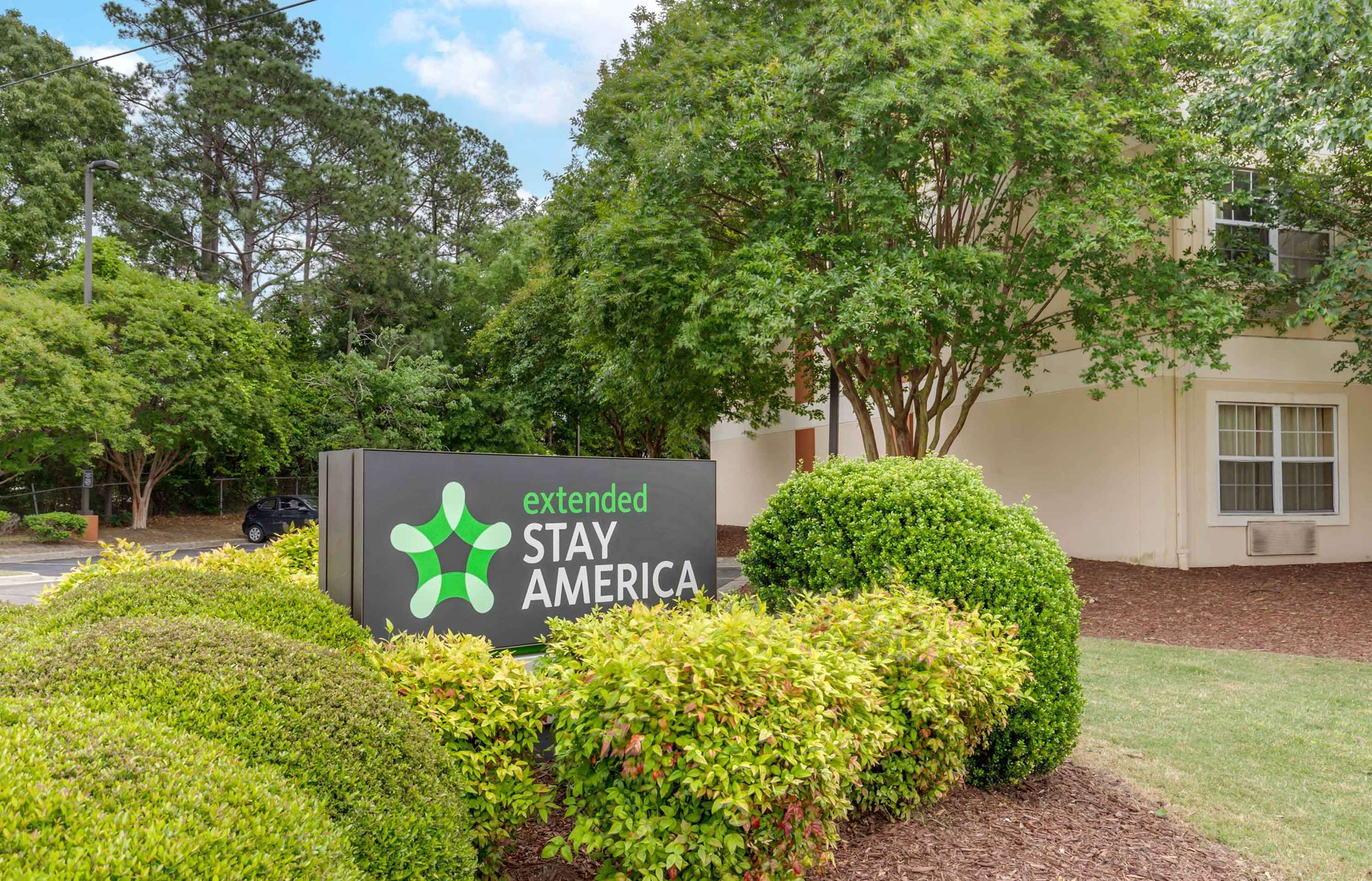 Extended Stay America Select Suites - Fayetteville - Owen Dr.