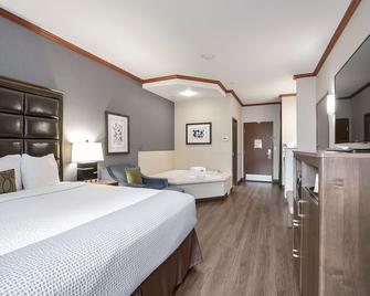 Best Western PLUS Northwind Inn & Suites - King City - Bedroom