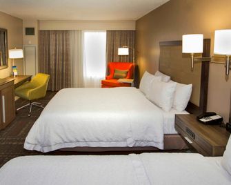 Hampton Inn & Suites Valdosta/Conference Center - Valdosta - Soverom