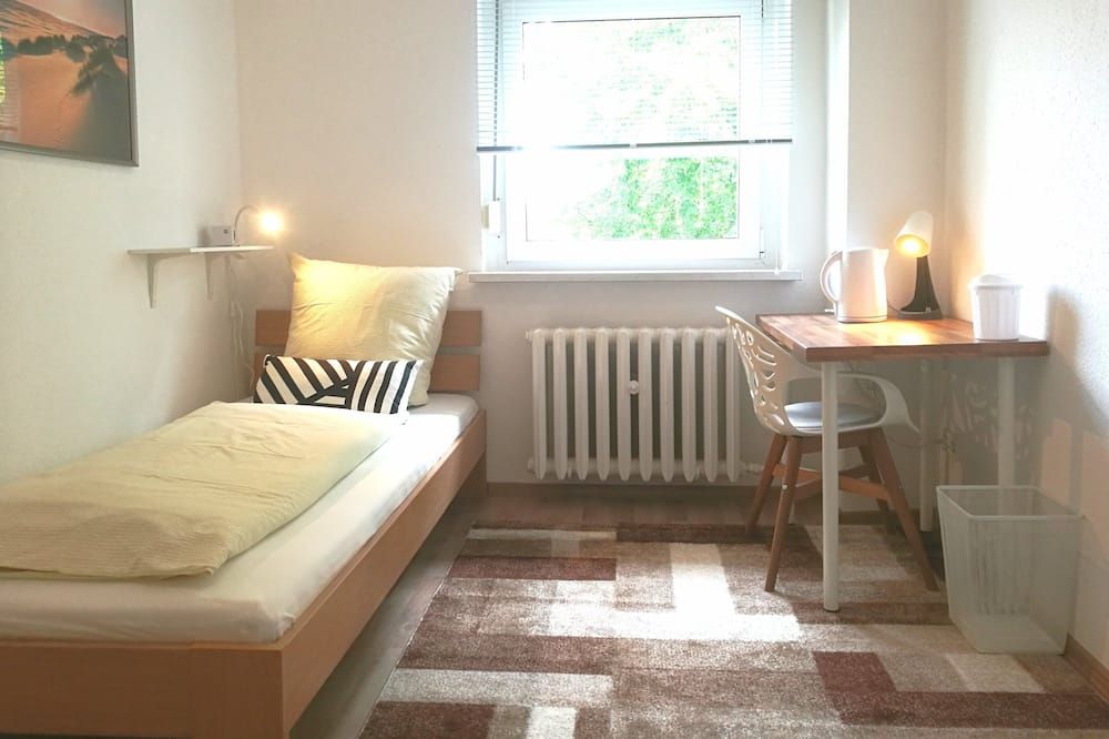 4-Zimmer Haus In Leipzig, Naehe Des Pors - לייפציג - חדר שינה