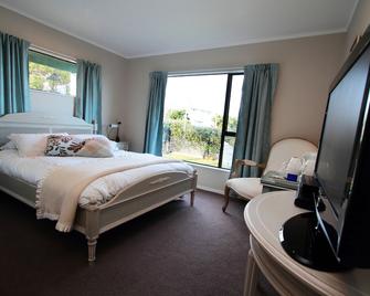 Pacific View Bed And Breakfast - Wellington - Bedroom