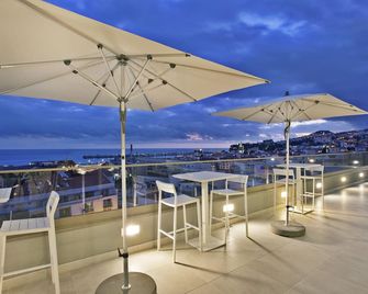 توريم سانتا ماريا هوتل - فونشال - شرفة
