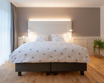 Oscars Hotel 1415 - Bad Liebenzell - Ložnice