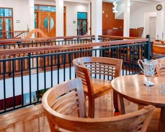 Tea Hills Lake - Hatton - Restaurant