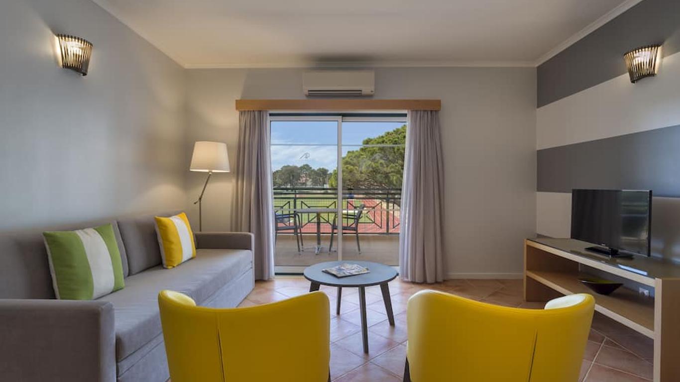 إيه بي فيكتوريا سبورتس آند بيتش