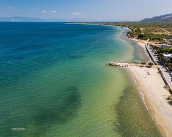 Villa 4 you iliopetra - Skala Sotiros - Playa